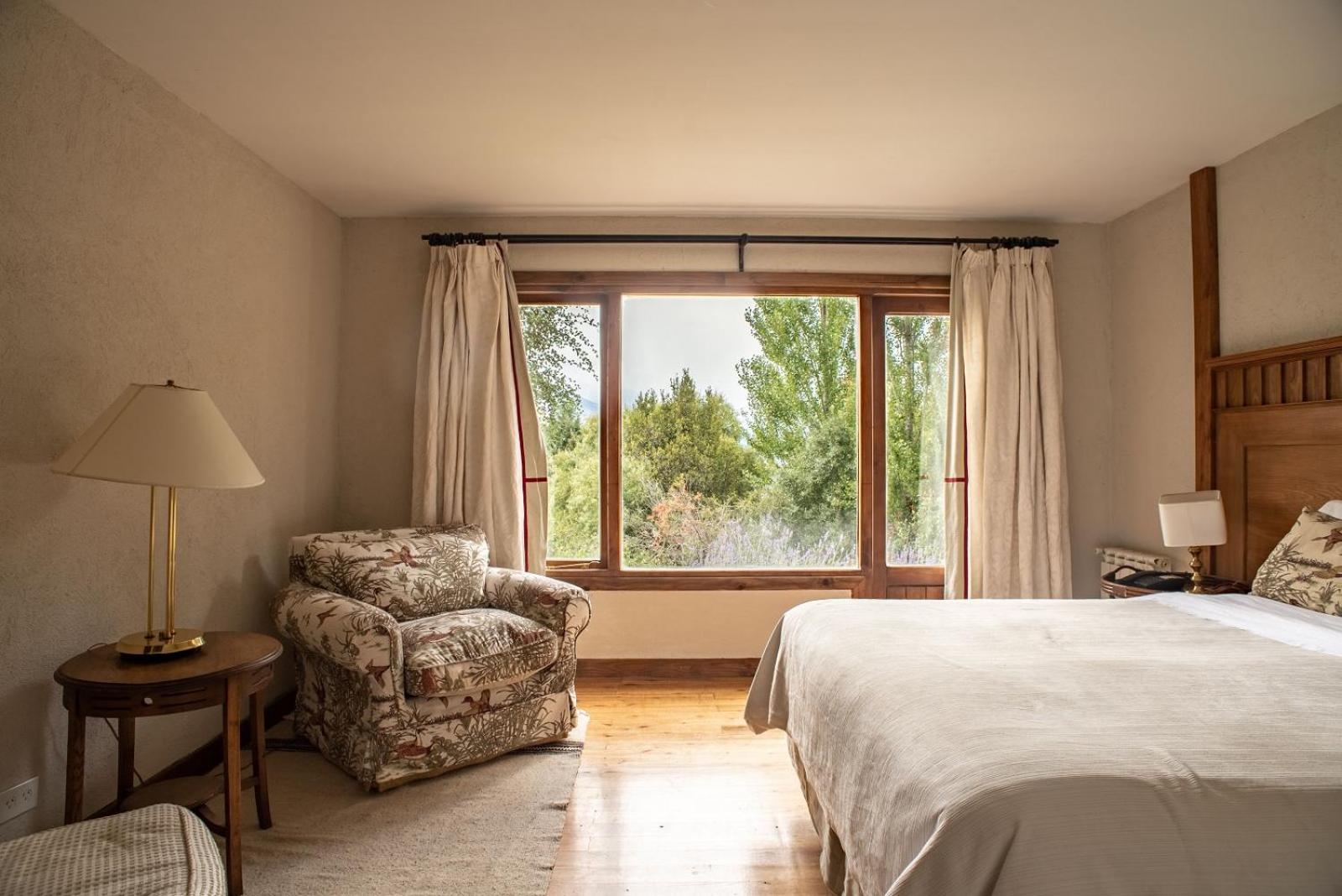 Arelauquen Bungalows&Suites San Carlos de Bariloche Extérieur photo